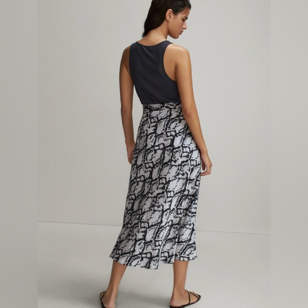 MASSIMO DUTTI MIDI Skirt Brand New Gray Black Size 10 Snake Skin Print